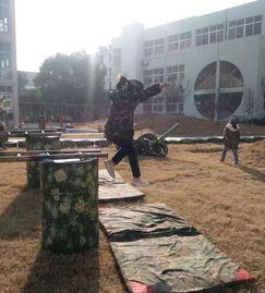 户外野战游戏,体验户外激情之旅(图1) 户外野战游戏,体验户外激情之旅(图1)