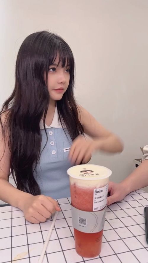 情侣之间的情趣小游戏,情侣情趣小游戏全攻略(图3) 情侣之间的情趣小游戏,情侣情趣小游戏全攻略(图3)