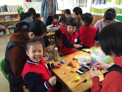 幼儿园开放日游戏,欢乐游戏时光回顾(图1) 幼儿园开放日游戏,欢乐游戏时光回顾(图1)