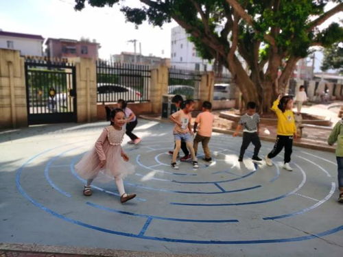 南京地面游戏,探寻游戏中的历史与现代交融(图2) 南京地面游戏,探寻游戏中的历史与现代交融(图2)