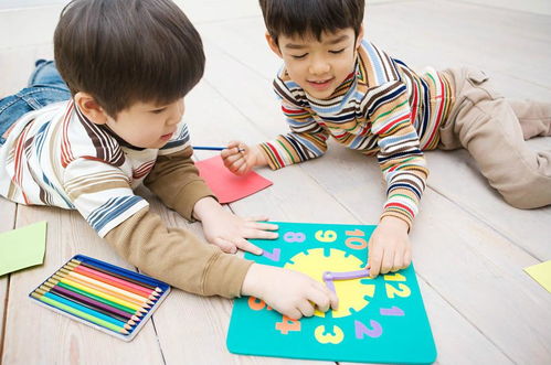 小孩玩游戏小孩玩游戏,揭秘小孩沉迷游戏背后的世界(图3) 小孩玩游戏小孩玩游戏,揭秘小孩沉迷游戏背后的世界(图3)