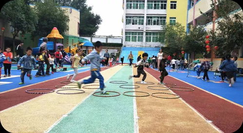 晨练教师游戏,活力四射的户外互动时光(图2) 晨练教师游戏,活力四射的户外互动时光(图2)