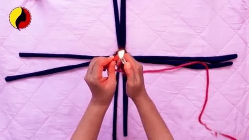 绕布条游戏,锻炼思维(图1) 绕布条游戏,锻炼思维(图1)