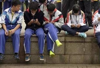 罚学生游戏,探索教育中的游戏惩罚机制(图3) 罚学生游戏,探索教育中的游戏惩罚机制(图3)