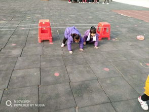 翻皮筋游戏,童年回忆中的快乐时光(图2) 翻皮筋游戏,童年回忆中的快乐时光(图2)