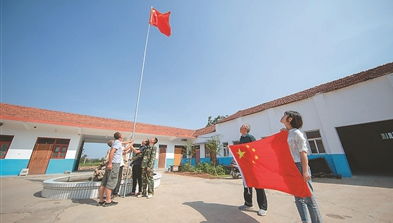 红旗游戏名,传奇再续(图1) 红旗游戏名,传奇再续(图1)