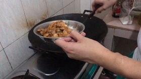 打游戏做饭,跨界融合的烹饪乐趣(图2) 打游戏做饭,跨界融合的烹饪乐趣(图2)