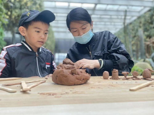 自主游戏泥塑,自主游戏泥塑的魅力之旅(图2) 自主游戏泥塑,自主游戏泥塑的魅力之旅(图2)