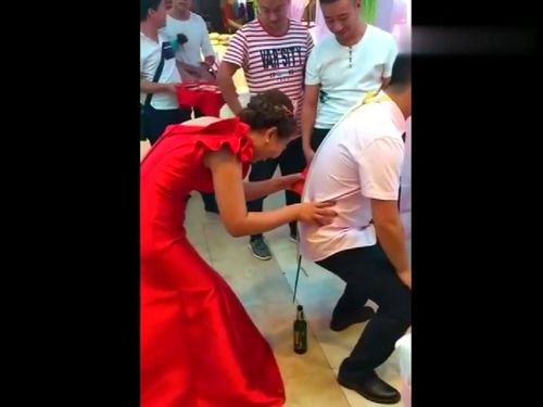 新娘做游戏,新娘游戏欢乐时光(图2) 新娘做游戏,新娘游戏欢乐时光(图2)