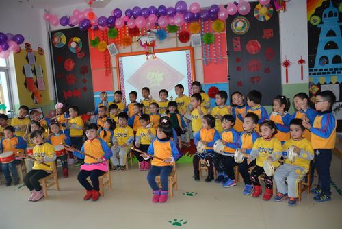 幼儿园游戏分组游戏,分组游戏乐趣无限(图2)