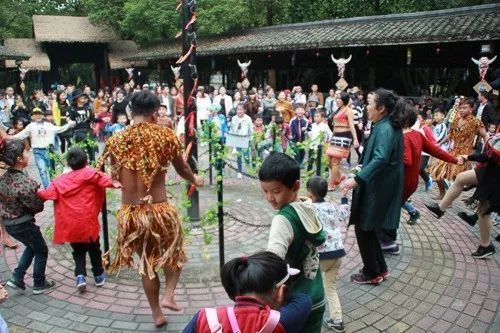 佤族的游戏,探寻古老民族的传统游戏魅力(图1) 佤族的游戏,探寻古老民族的传统游戏魅力(图1)