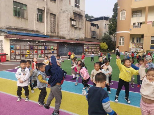 踢报纸游戏,趣味盎然的户外运动新体验(图3) 踢报纸游戏,趣味盎然的户外运动新体验(图3)