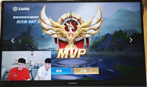 轩总打游戏,游戏世界中的商业领袖(图3) 轩总打游戏,游戏世界中的商业领袖(图3)