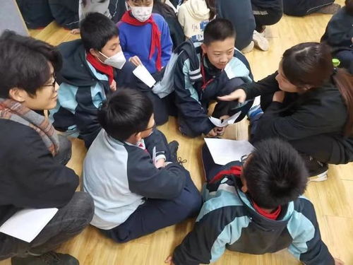 学生课下游戏,学生游戏乐趣无限(图1) 学生课下游戏,学生游戏乐趣无限(图1)