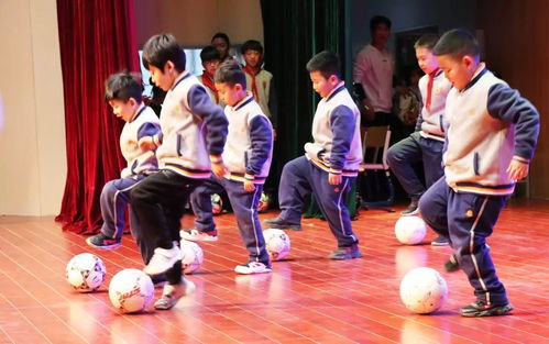 学校现场游戏,现场游戏精彩瞬间回顾(图3) 学校现场游戏,现场游戏精彩瞬间回顾(图3)