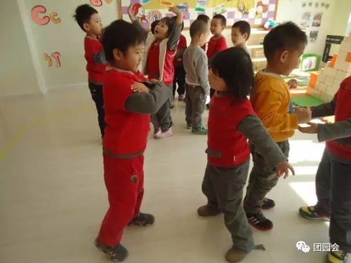 幼儿大班集体音乐游戏,欢声笑语中的音乐启蒙之旅(图2) 幼儿大班集体音乐游戏,欢声笑语中的音乐启蒙之旅(图2)