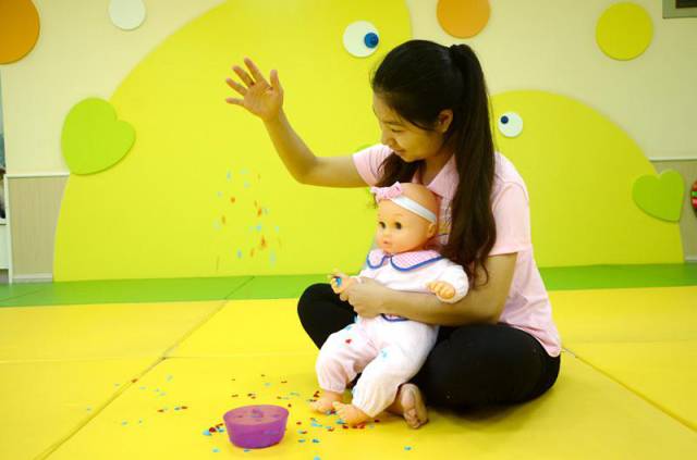 幼儿亲子游戏视频大全,幼儿游戏视频精选集锦(图2) 幼儿亲子游戏视频大全,幼儿游戏视频精选集锦(图2)