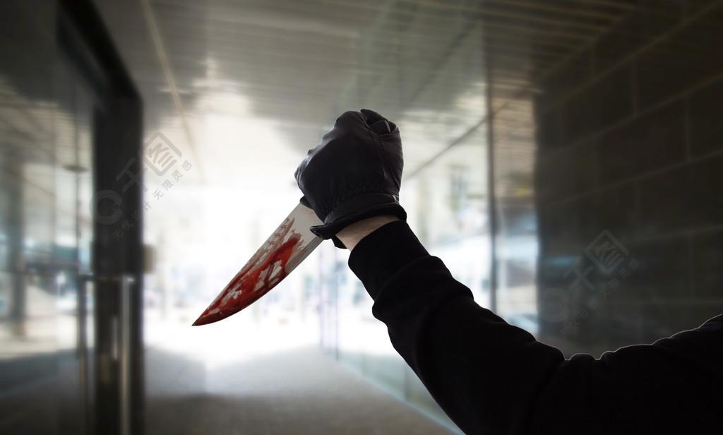 黑旗团队的四位成员：揭开刀锋中的守护者