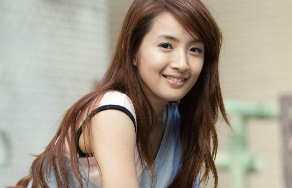 三上里穂_三上里穂_三上里穂