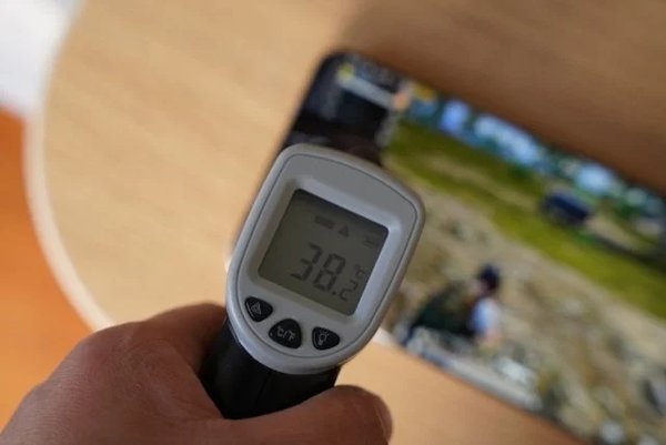 游戏手机发热_发烧级手机游戏_手机发烫的游戏