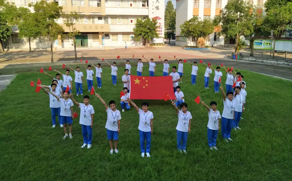 外国日期怎么看日月年_月年2023年_2015年9月