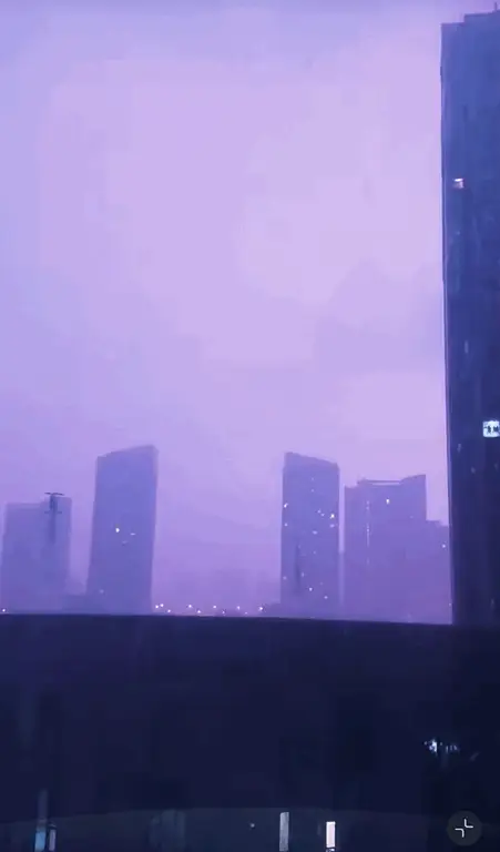 一款滑雪的手机游戏_滑雪手机游戏有电锯割人_滑雪手机游戏空翻多少度