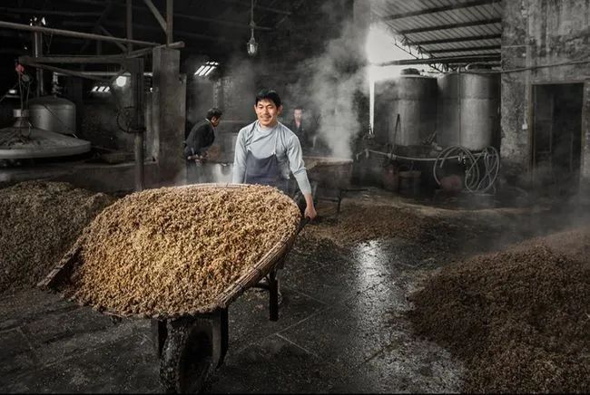 茅台生产周期道工序_茅台酒的酿造周期是多长时间_茅台酒一个制酒生产周期时长有多长