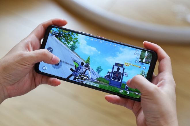 手机助游戏手-手机助手游戏手:提升游戏体验的神器,让你精准操控,畅玩各种游戏(图3) 助手手机游戏推荐_手机助游戏手_助手手机游戏怎么玩