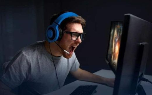 学生打游戏的危害视频_玩手机游戏的危害视频_学生手机打游戏的危害视频