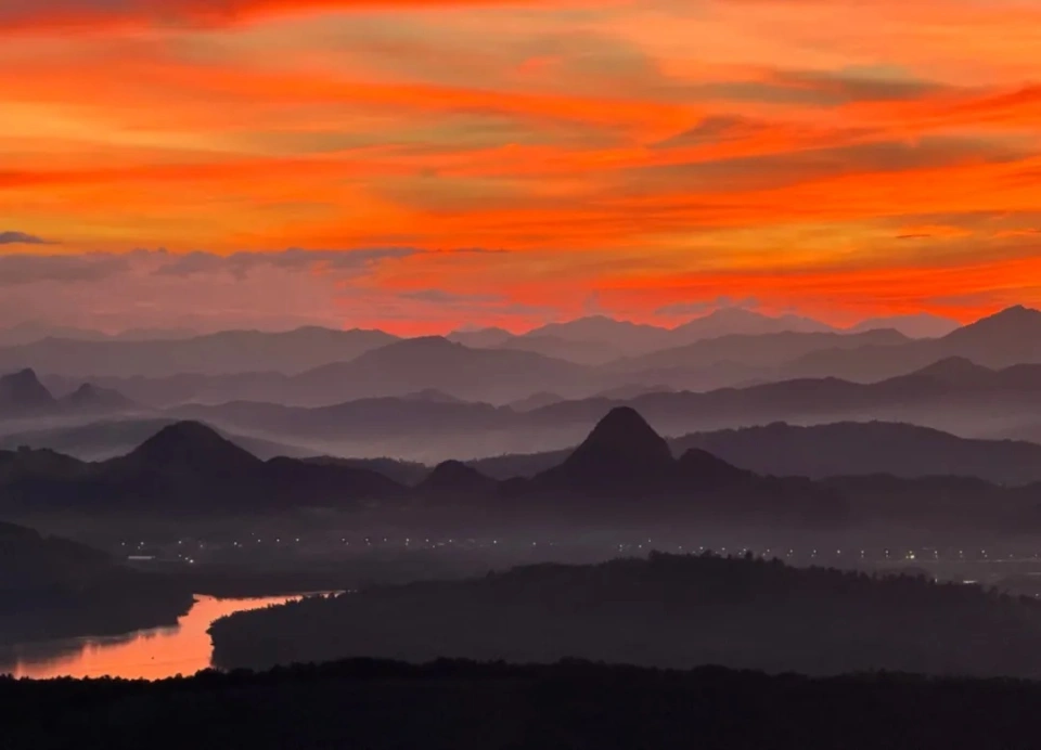 小米手机涂色游戏:让你的心情如彩虹般绚烂的秘密武器(图1) 手机涂色游戏有哪些app_小米涂色手机游戏怎么设置_小米手机涂色游戏