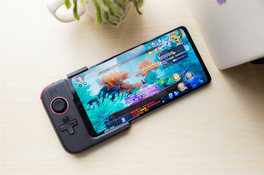 手机大型玩好游戏的软件_玩大型手机游戏什么手机好_手机玩的大型游戏