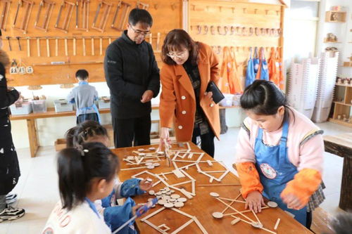 集体自主游戏,集体自主游戏的魅力与实施策略(图1)