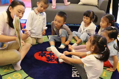 教师早晨游戏,幼儿园早晨趣味活动新篇章”(图3) 教师早晨游戏,幼儿园早晨趣味活动新篇章”(图3)