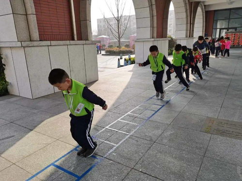 游戏跳十字,游戏开发与后台服务解析(图3) 游戏跳十字,游戏开发与后台服务解析(图3)