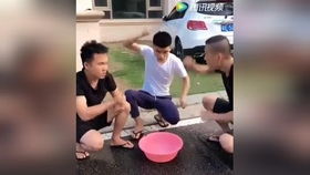 游戏激吻视频,激情四溢的虚拟恋爱体验(图2) 游戏激吻视频,激情四溢的虚拟恋爱体验(图2)