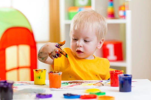 小孩颜料游戏,探索小孩颜料游戏的创意世界(图2) 小孩颜料游戏,探索小孩颜料游戏的创意世界(图2)